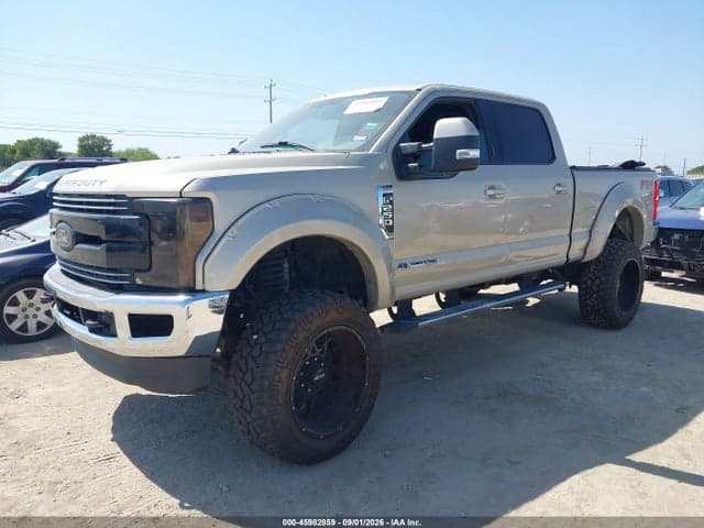 2017 FORD F-250 LARIAT 2