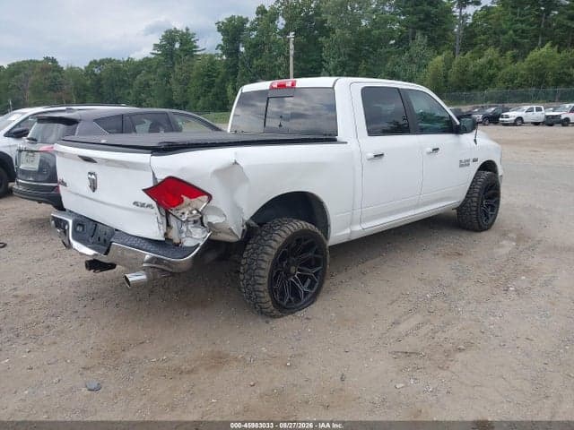 2017 RAM 1500 BIG HORN 4X4 5'7 BOX 4