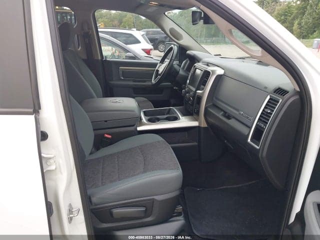 2017 RAM 1500 BIG HORN 4X4 5'7 BOX 5