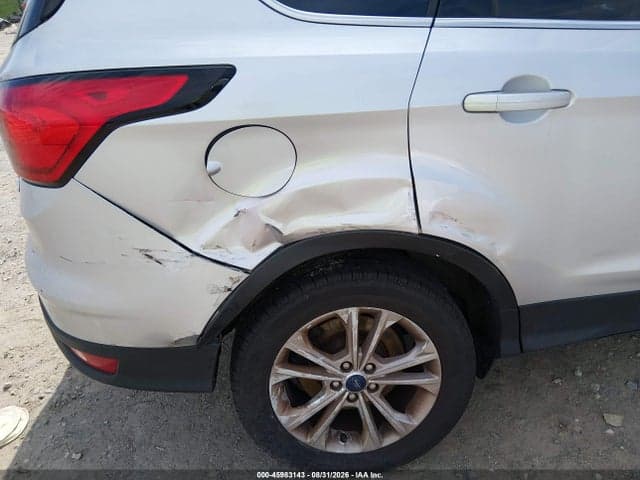 2019 FORD ESCAPE SE 6