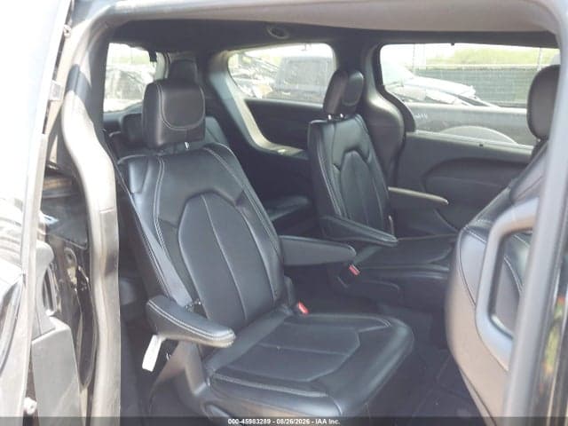 2025 CHRYSLER PACIFICA SELECT 8