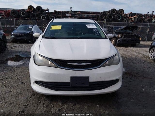 2017 CHRYSLER PACIFICA TOURING 12