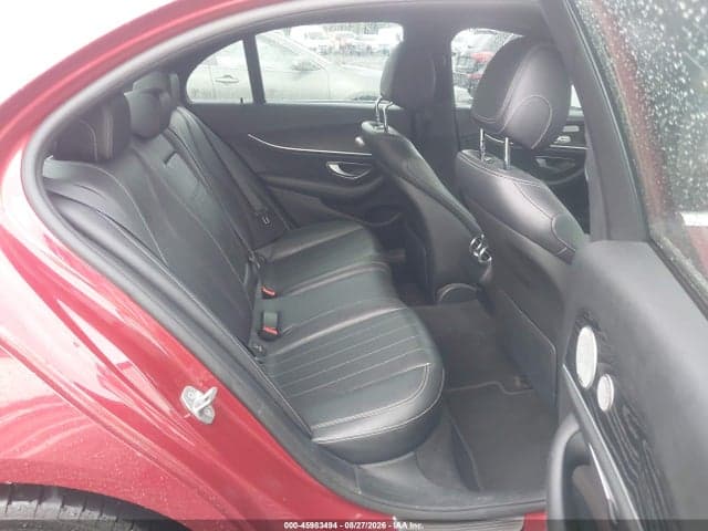 2018 MERCEDES-BENZ E 300 4MATIC 8