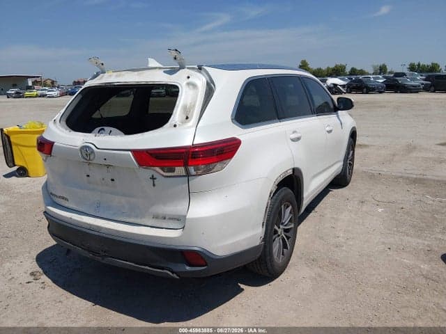 2018 TOYOTA HIGHLANDER XLE 4