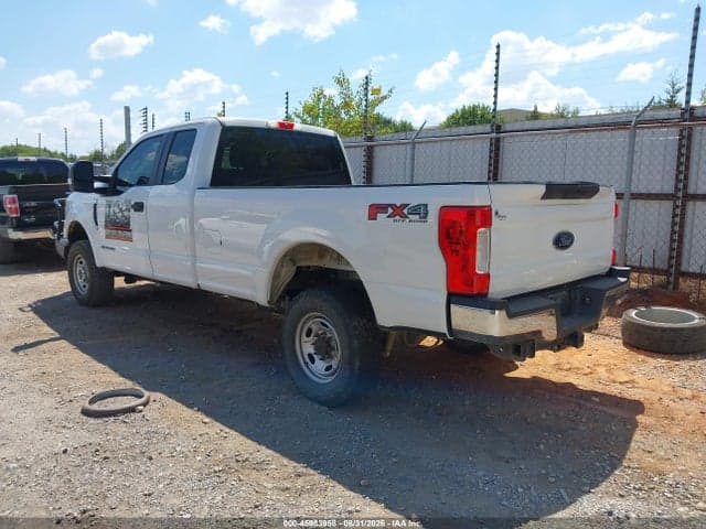 2017 FORD F-250 XL 3