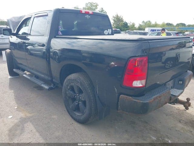 2017 RAM 1500 EXPRESS 4X4 5'7 BOX 3