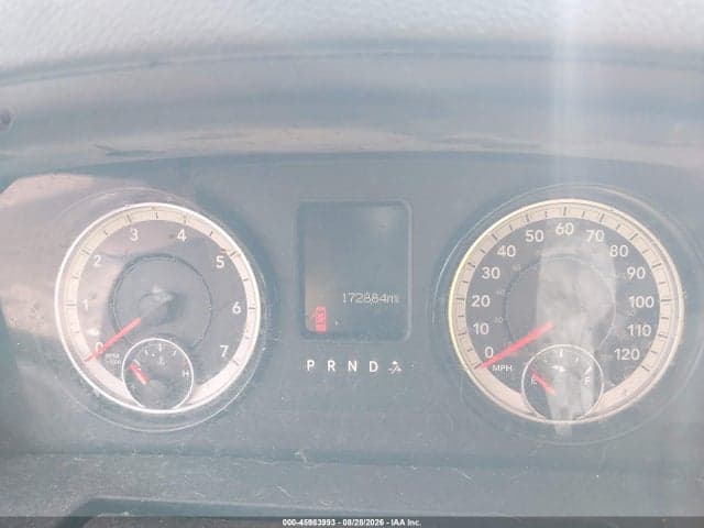 2017 RAM 1500 EXPRESS 4X4 5'7 BOX 7