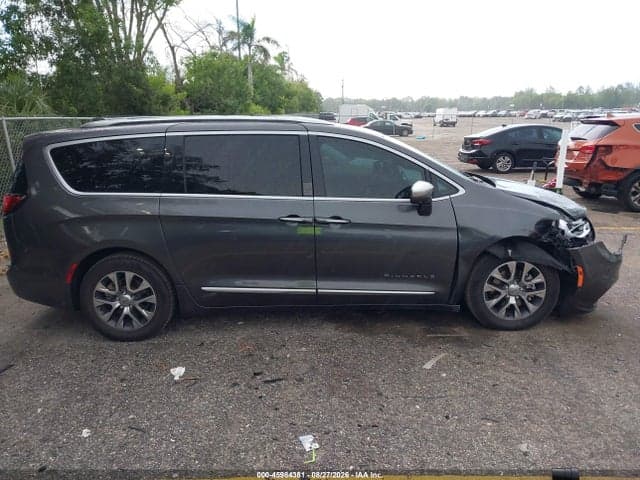 2021 CHRYSLER PACIFICA HYBRID PINNACLE 13
