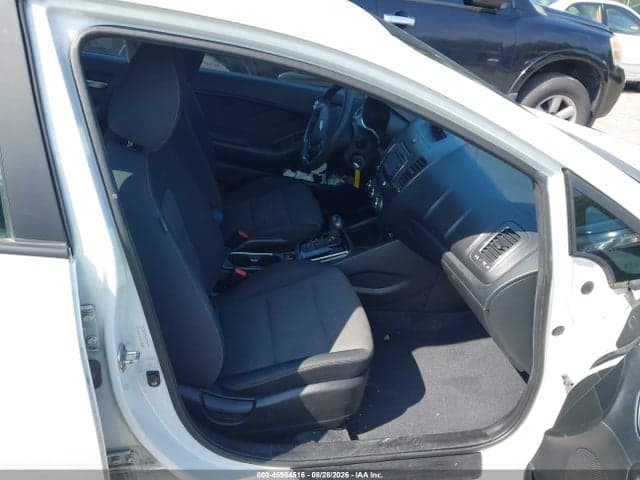 2017 KIA FORTE LX 5