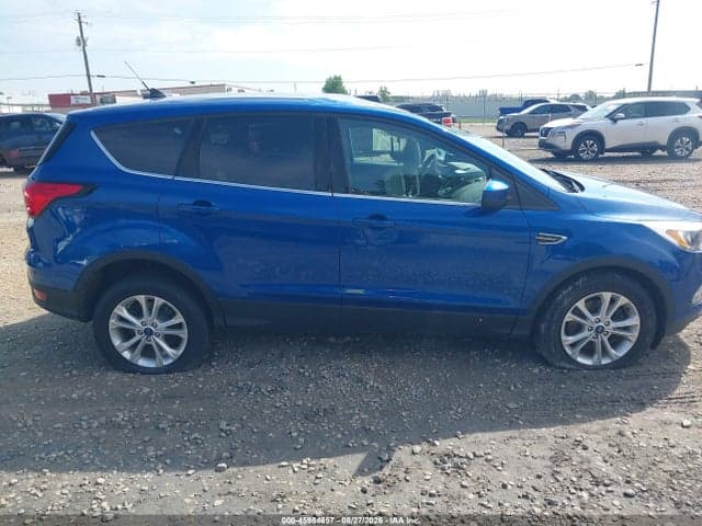 2019 FORD ESCAPE SE 13