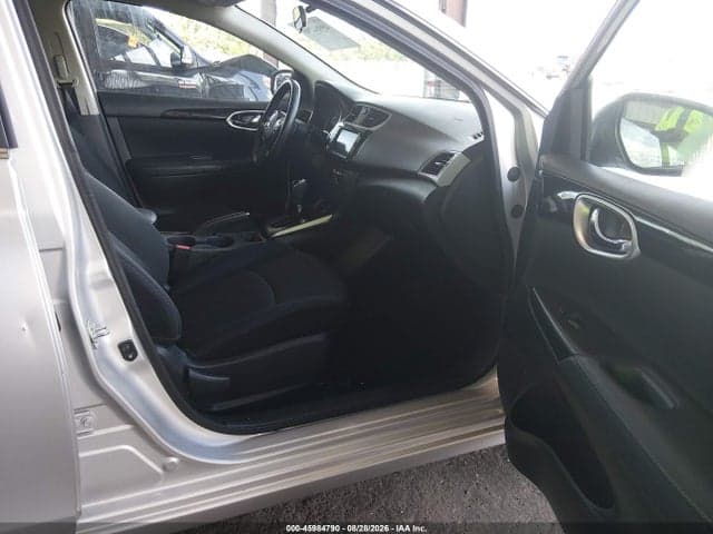 2019 NISSAN SENTRA SV 5