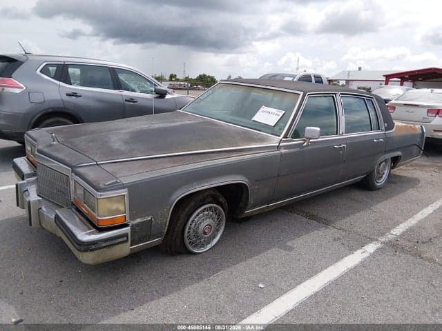 1986 CADILLAC FLEETWOOD BROUGHAM 2