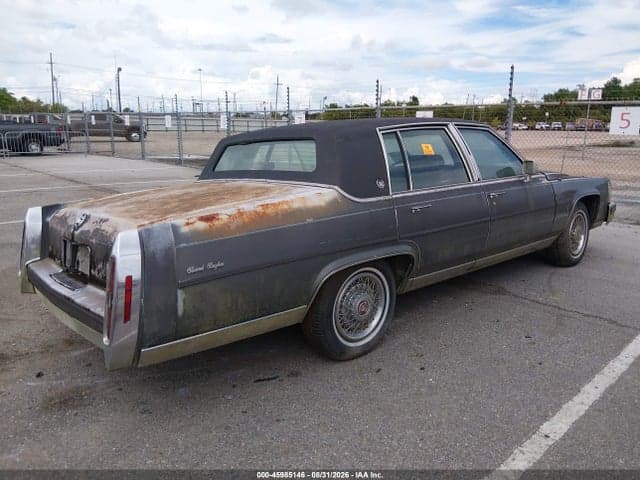 1986 CADILLAC FLEETWOOD BROUGHAM 4