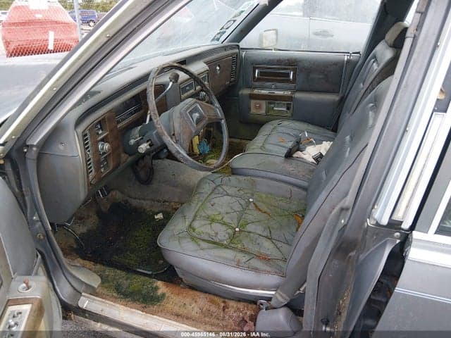 1986 CADILLAC FLEETWOOD BROUGHAM 6