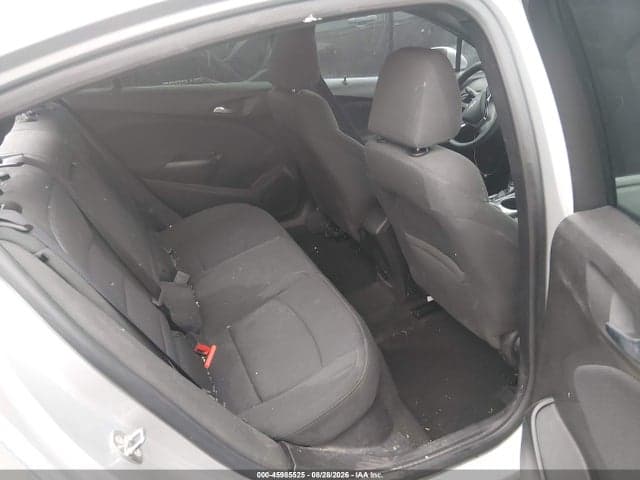 2017 CHEVROLET CRUZE LT AUTO 8