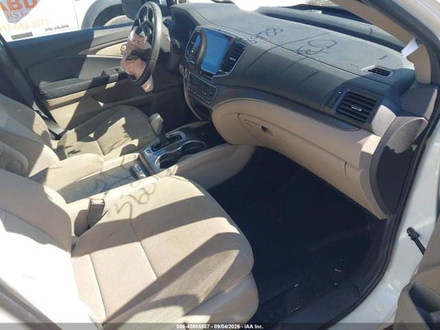 2019 HONDA PILOT EX 5