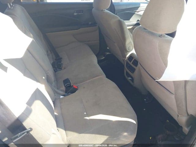 2019 HONDA PILOT EX 8