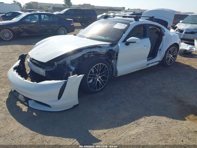 2020 PORSCHE TAYCAN TURBO 2