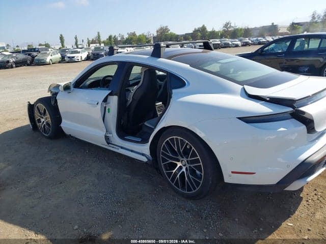 2020 PORSCHE TAYCAN TURBO 21