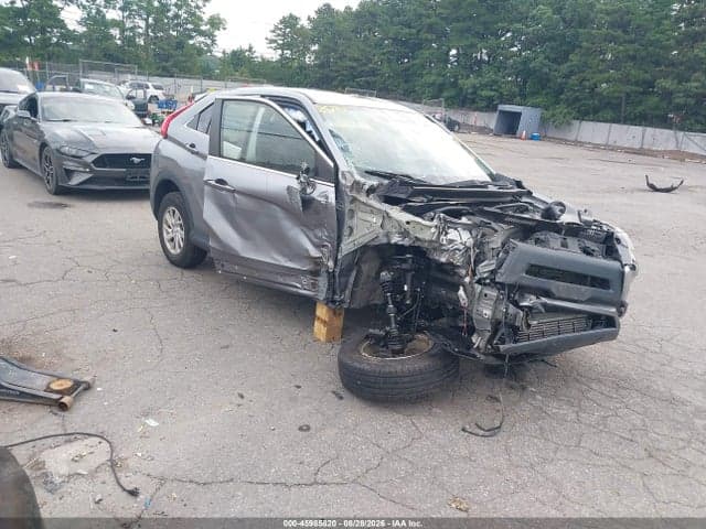 2018 MITSUBISHI ECLIPSE CROSS ES 1