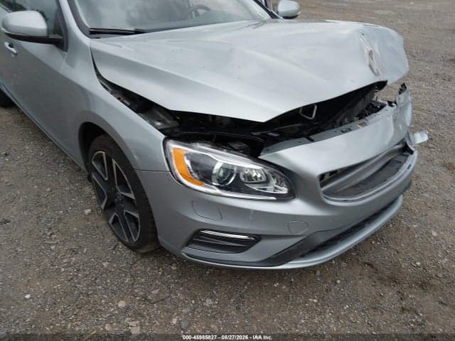 2018 VOLVO V60 T5 DYNAMIC 18