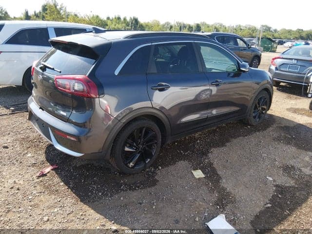 2018 KIA NIRO EX 4