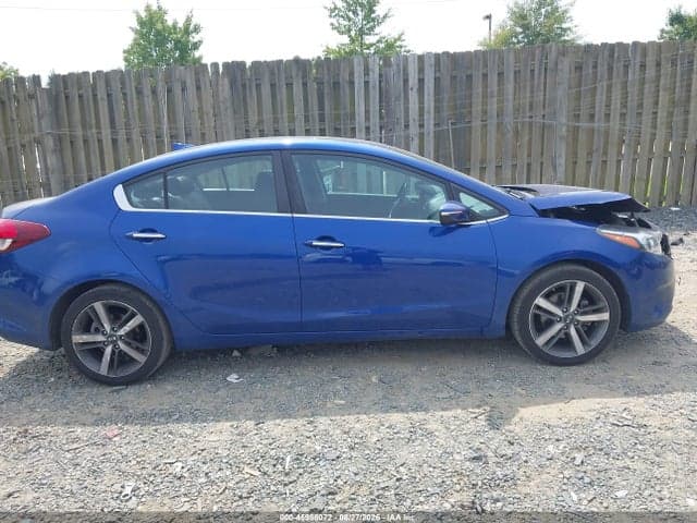 2017 KIA FORTE EX 13