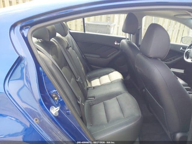 2017 KIA FORTE EX 8