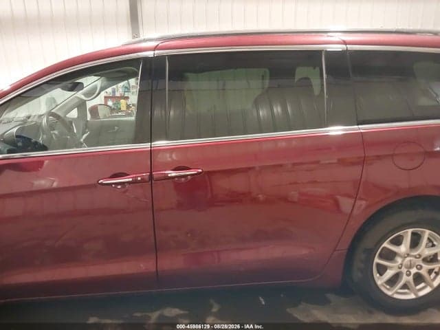 2021 CHRYSLER PACIFICA TOURING L 14