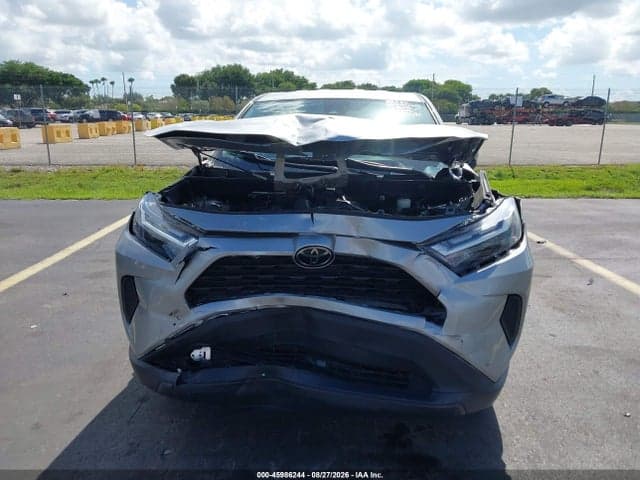 2024 TOYOTA RAV4 LE 11