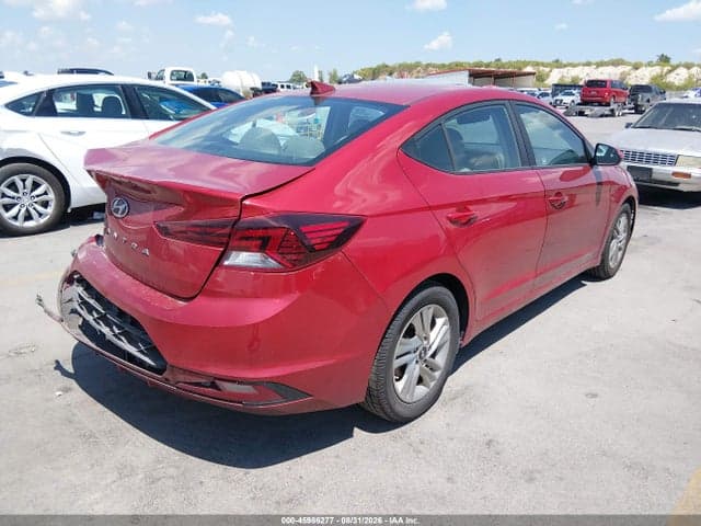 2020 HYUNDAI ELANTRA SEL 4