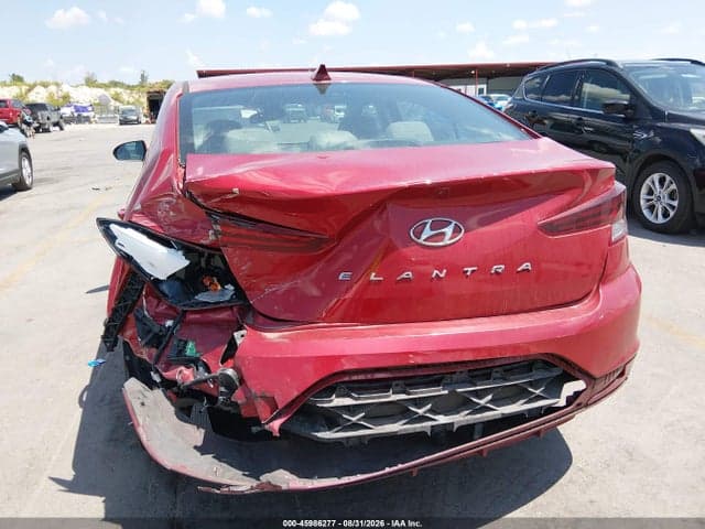 2020 HYUNDAI ELANTRA SEL 6