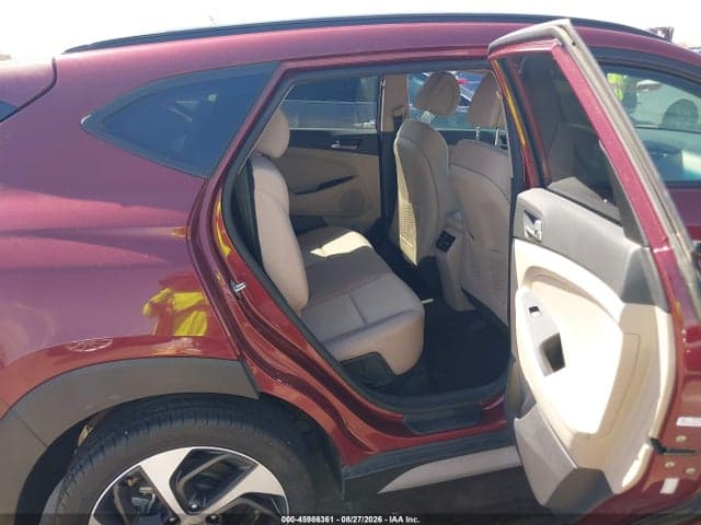 2017 HYUNDAI TUCSON VALUE 8