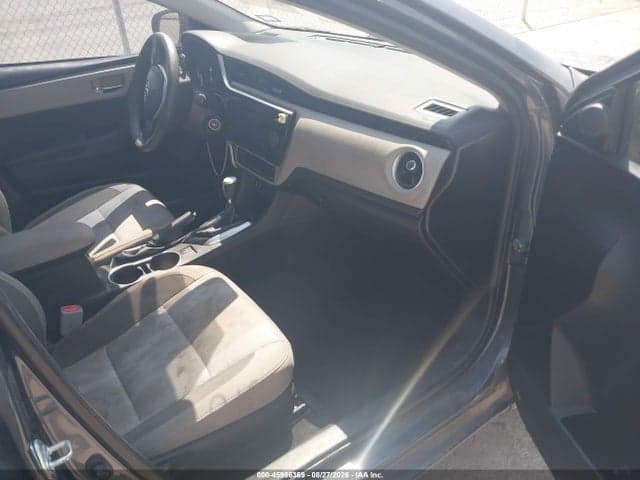 2017 TOYOTA COROLLA LE 5