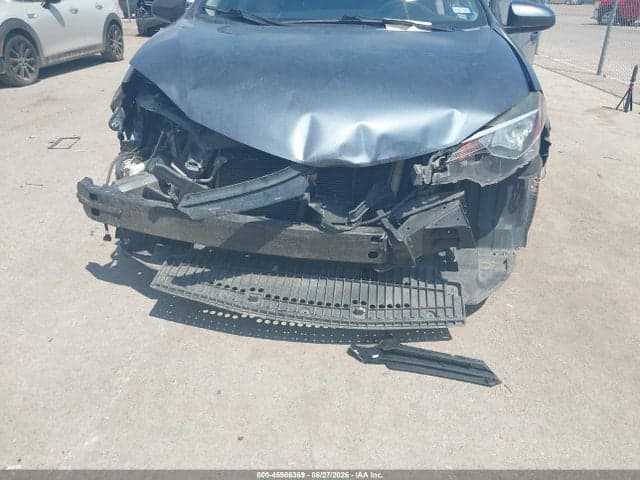 2017 TOYOTA COROLLA LE 6