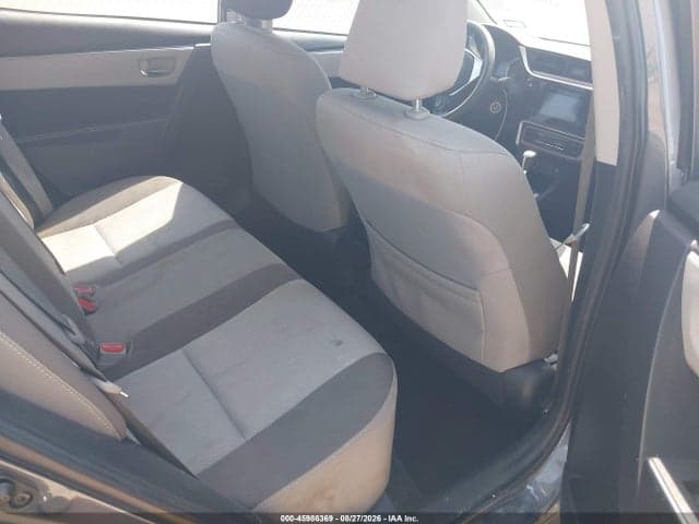 2017 TOYOTA COROLLA LE 8