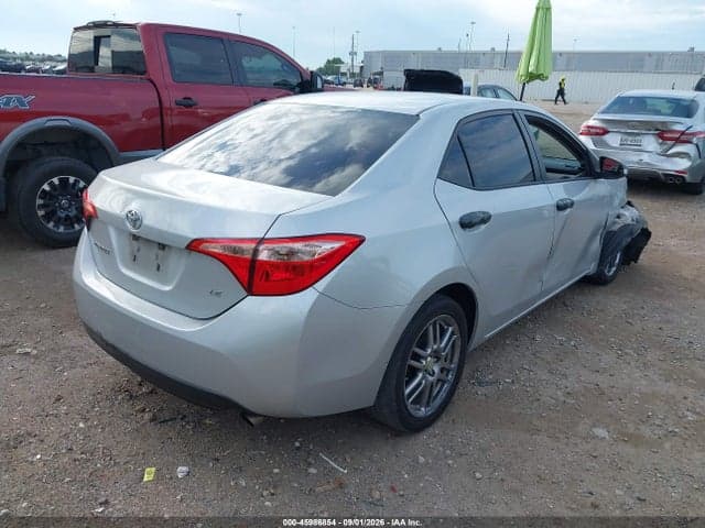 2017 TOYOTA COROLLA LE 4