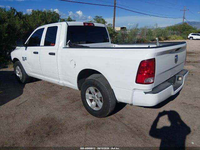 2019 RAM 1500 CLASSIC EXPRESS 4X2 6'4 BOX 3