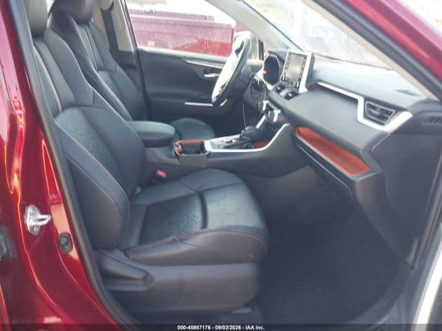2019 TOYOTA RAV4 ADVENTURE 5