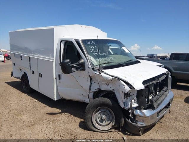 2025 FORD E-350 CUTAWAY 10