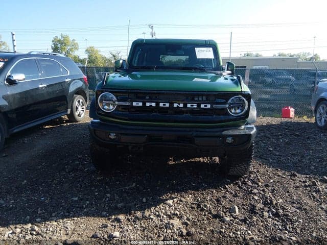 2023 FORD BRONCO OUTER BANKS 12