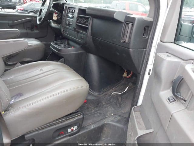 2017 CHEVROLET EXPRESS 2500 WORK VAN 5