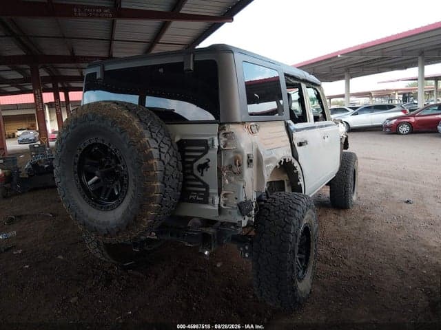 2023 FORD BRONCO BADLANDS 4