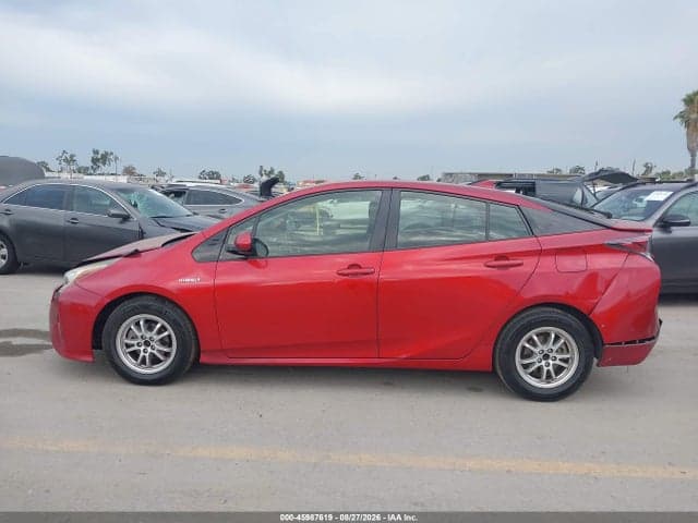 2018 TOYOTA PRIUS THREE 14