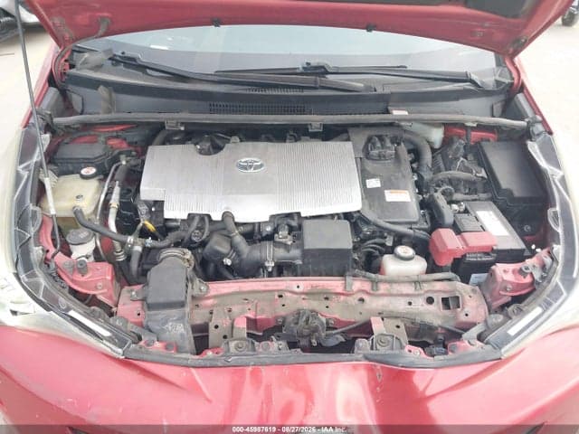 2018 TOYOTA PRIUS THREE 10