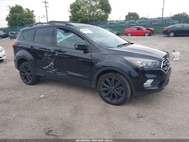 2019 FORD ESCAPE SE 1