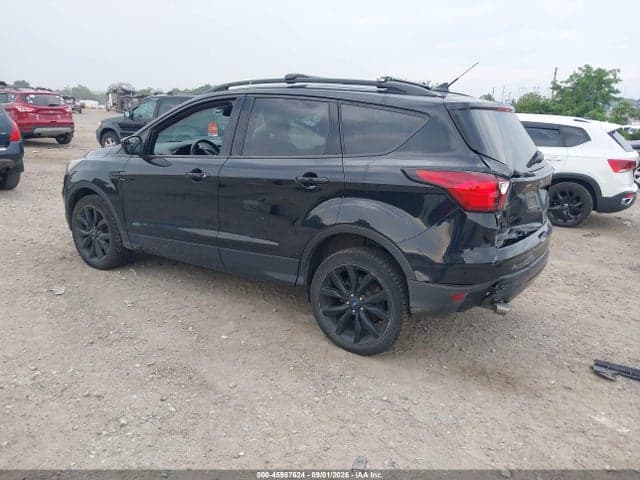 2019 FORD ESCAPE SE 3