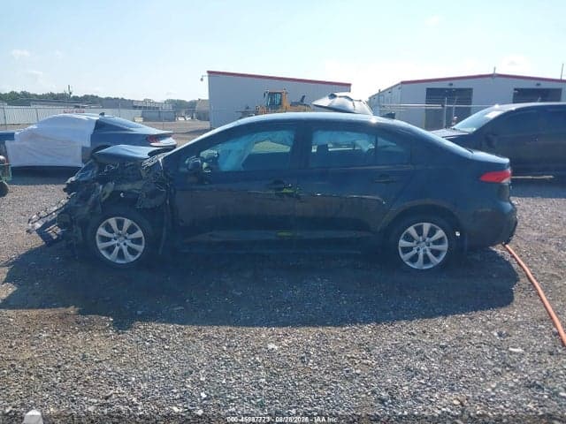 2025 TOYOTA COROLLA LE 14
