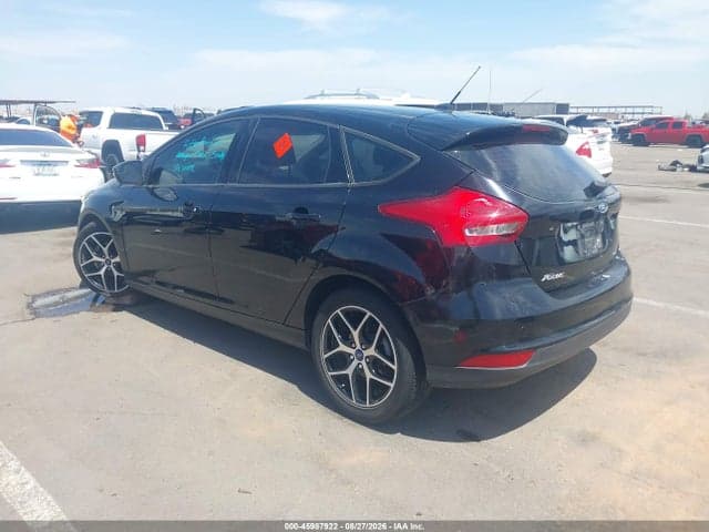 2017 FORD FOCUS SEL 3
