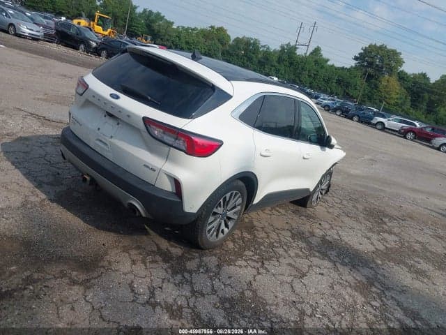 2020 FORD ESCAPE TITANIUM 4